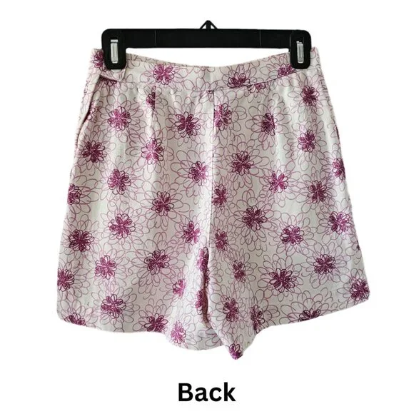 Petite Sophisticate Vintage Floral Shorts | EUC | 0P | White, Purple/Magenta - Picture 3 of 12